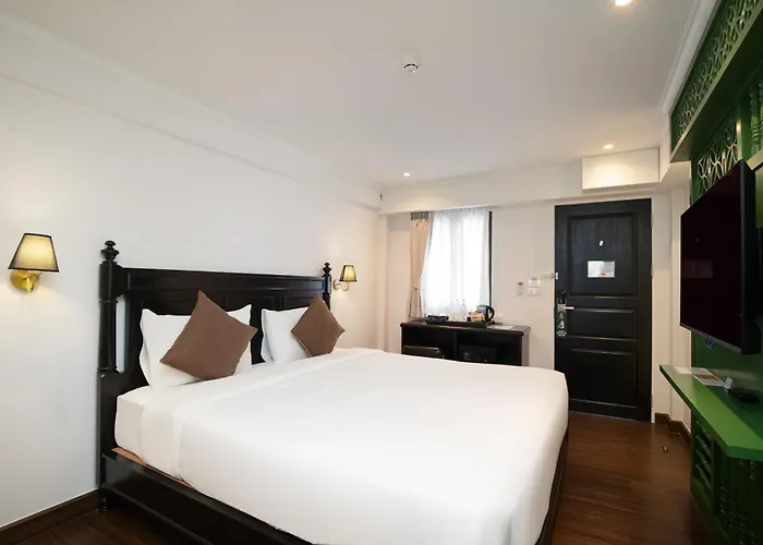 Hotel Bangluang Boutique Nearby Wat Arun
