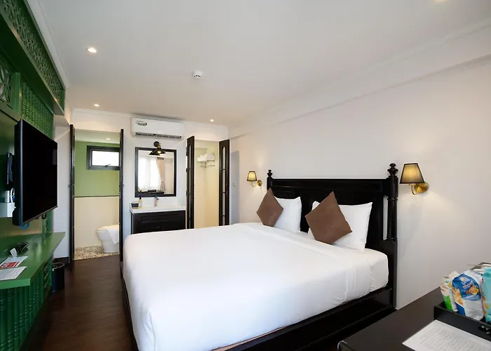 Bangluang Boutique Nearby Wat Arun 3*
