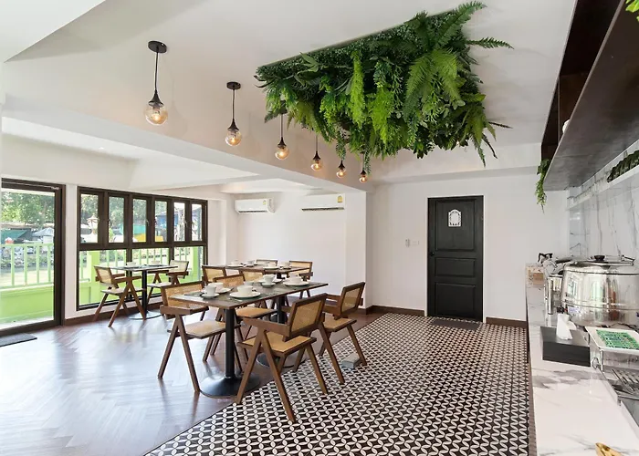 Bangluang Boutique Nearby Wat Arun 3*
