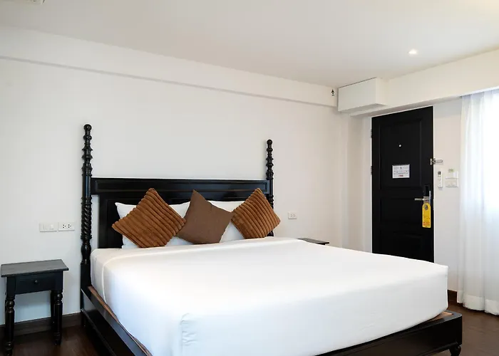Hotel Bangluang Boutique Nearby Wat Arun Bangkok