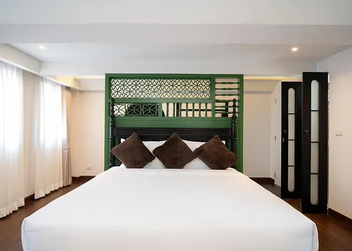Bangluang Boutique Nearby Wat Arun 3*