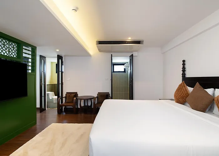 Bangluang Boutique Nearby Wat Arun
