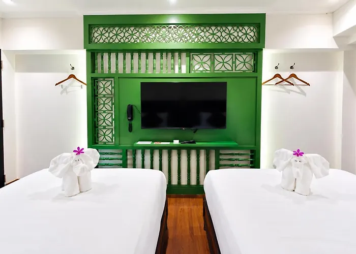 Hotel Bangluang Boutique Nearby Wat Arun Bangkok