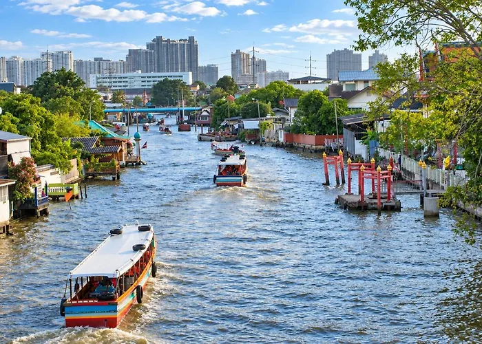 Hotel Bangluang Boutique Nearby Wat Arun Bangkok